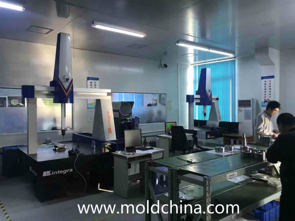 plastic mold factory in China